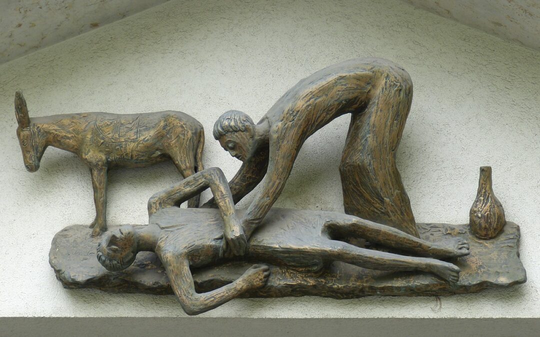 La misericordia nelle religioni, la ferocia nei social